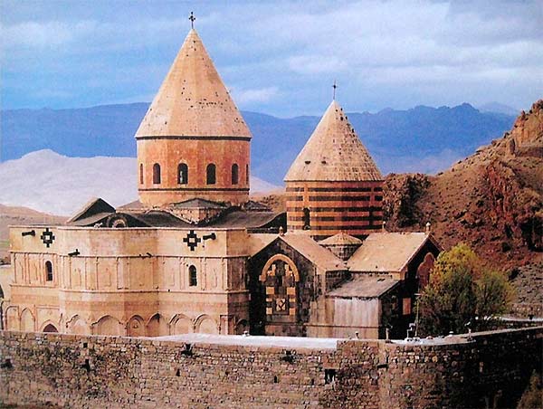 Իրան կը խնամէ հայկական եկեղեցիները
